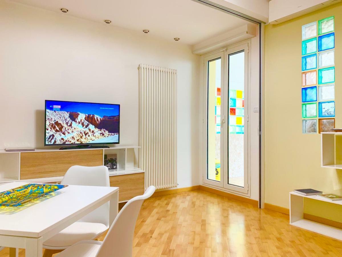 Pescara Centro Silenzioso E Confortevole Con Terrazzo Bioclimatico A 2 Minuti Dal Mare Extérieur photo